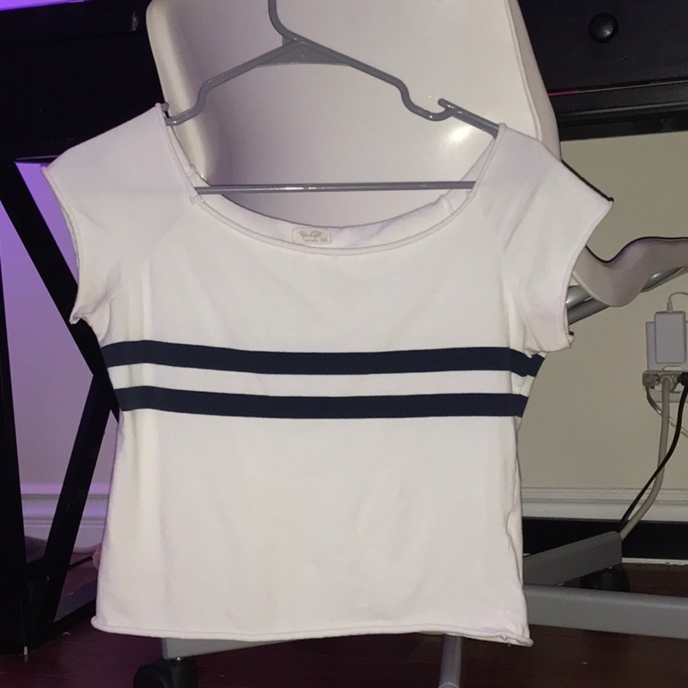 Brandy Melville Tee
